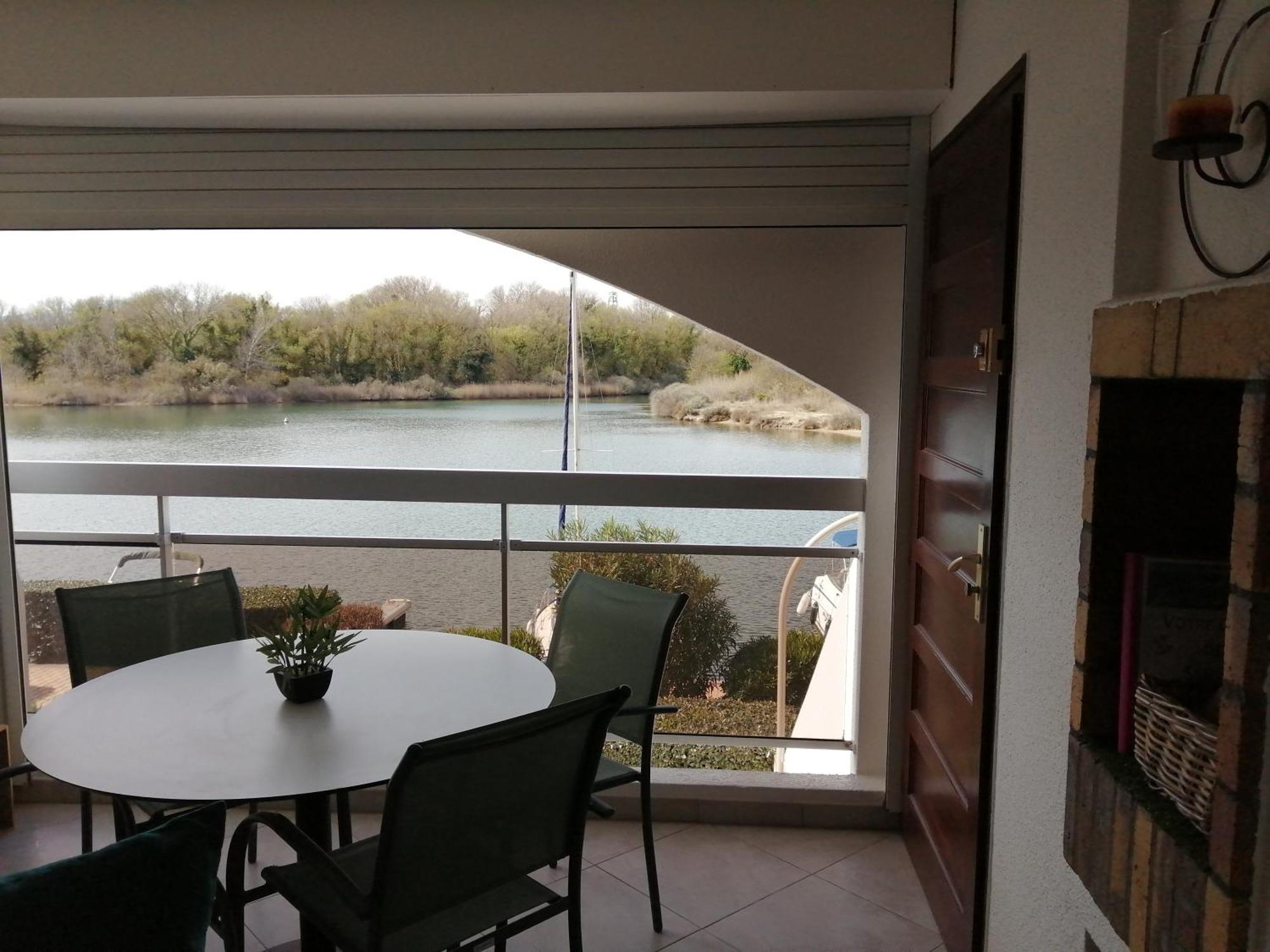 Vue Lagune Et Bateaux A 100M De La Plage แซงต์-ซีเปรียง ภายนอก รูปภาพ